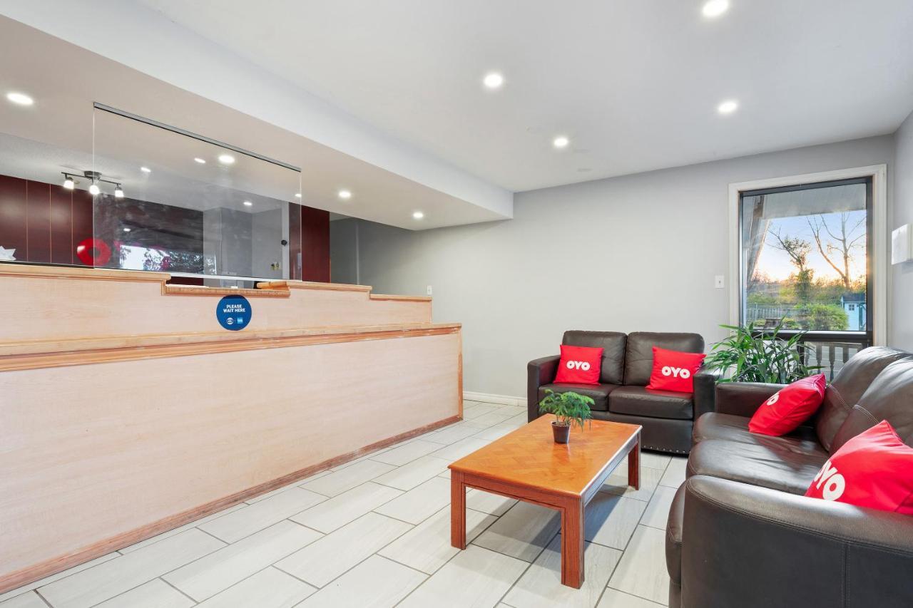 First Canada Hotel Cornwall Hwy 401 On Εξωτερικό φωτογραφία